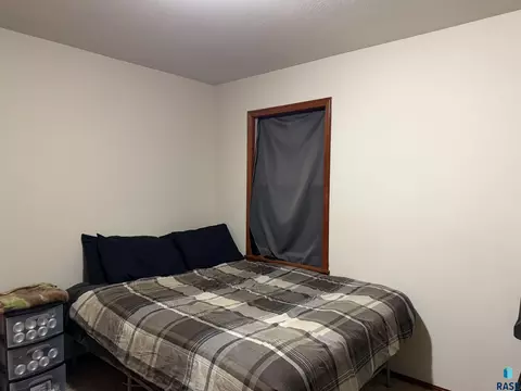 200 E 1st St, Marion, SD 57043 photo 16