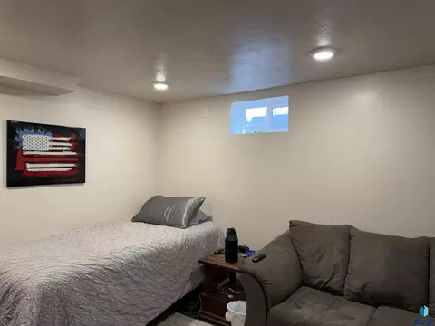 200 E 1st St, Marion, SD 57043 photo 25