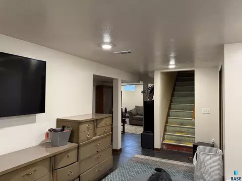 200 E 1st St, Marion, SD 57043 photo 24
