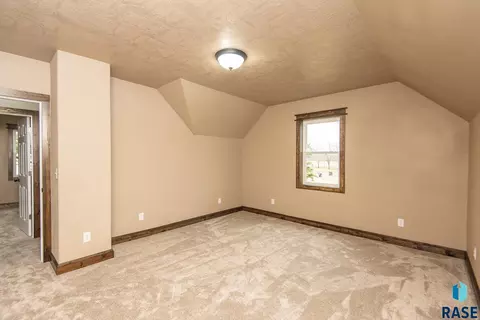 201 4th St, Worthing, SD 57077 photo 16