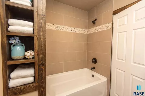 201 4th St, Worthing, SD 57077 photo 11
