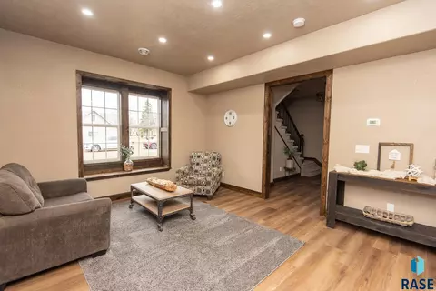 201 4th St, Worthing, SD 57077 photo 4