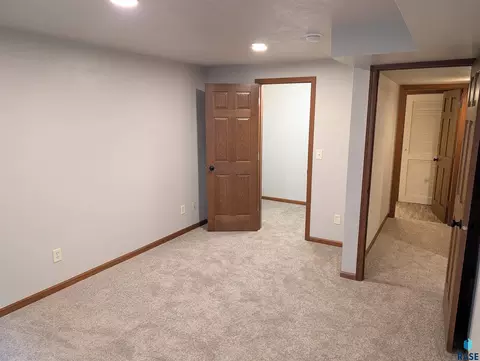 603 W 3rd St, Dell Rapids, SD 57022 photo 21