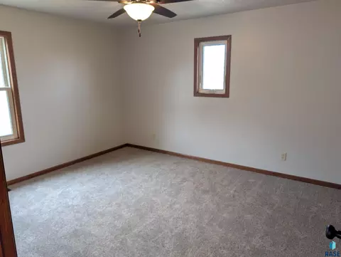 603 W 3rd St, Dell Rapids, SD 57022 photo 16