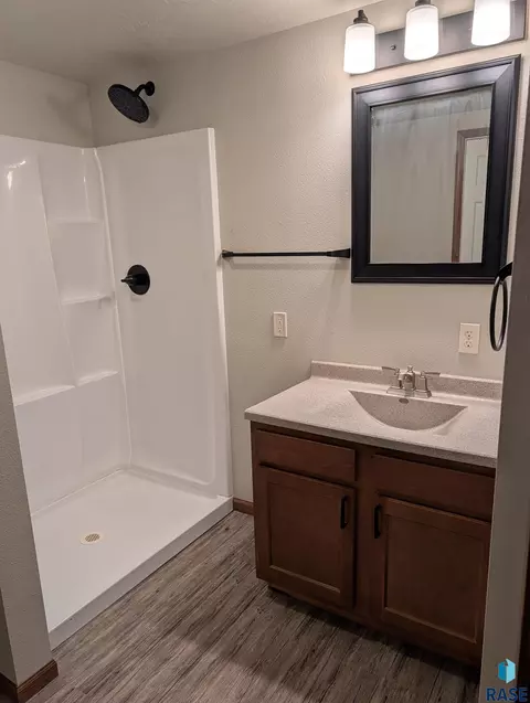 603 W 3rd St, Dell Rapids, SD 57022 photo 23