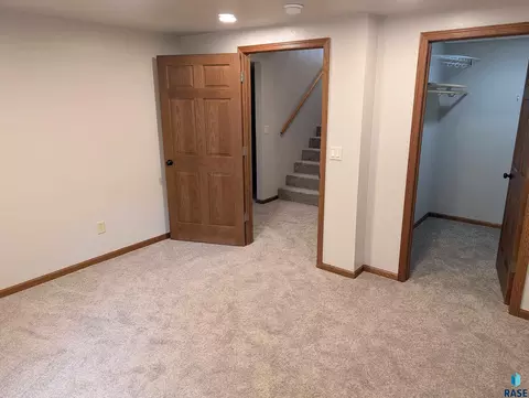 603 W 3rd St, Dell Rapids, SD 57022 photo 19