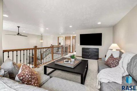 Living - 5303 E 67th St, Sioux Falls, SD 57108 photo 4 of 5