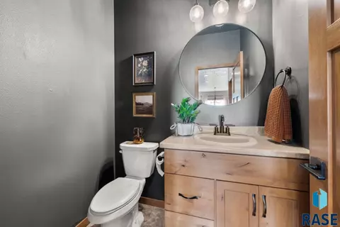 Bath - 5303 E 67th St, Sioux Falls, SD 57108 photo 1 of 3