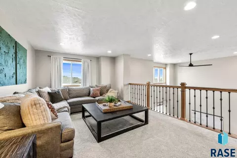 Living - 5303 E 67th St, Sioux Falls, SD 57108 photo 2 of 5