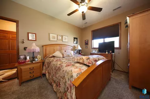 Bedroom - 4501 E Kearney Pl, Sioux Falls, SD 57110 photo 4 of 6