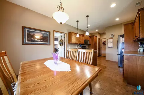 Dining - 4501 E Kearney Pl, Sioux Falls, SD 57110 photo 2 of 3