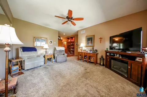 Living - 4501 E Kearney Pl, Sioux Falls, SD 57110 photo 2 of 3