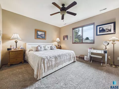 Bedroom - 4501 E Kearney Pl, Sioux Falls, SD 57110 photo 2 of 6
