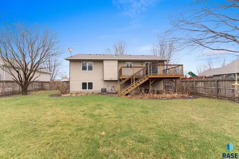 Exterior - 117 Thad St, Brandon, SD 57005 photo 3 of 6
