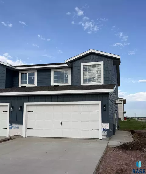 3401 S Joanne Ave, Sioux Falls, SD 57106