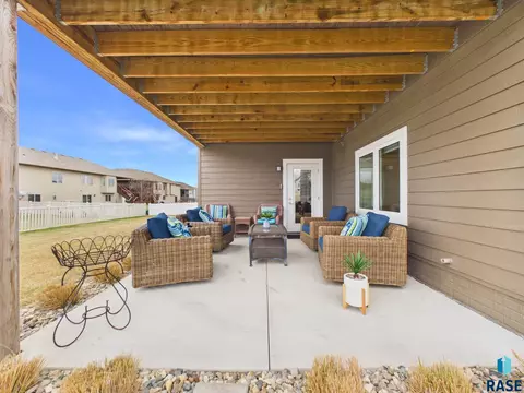 2416 E Tranquility Cir, Sioux Falls, SD 57108 photo 33