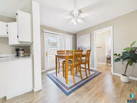 Dining - 2425 S Duluth Ave, Sioux Falls, SD 57105 photo 1 of 5