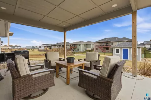Exterior - 6600 E Fieldview St, Sioux Falls, SD 57110 photo 12 of 12