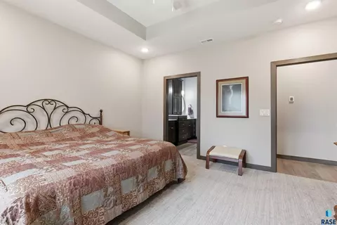 Bedroom - 6600 E Fieldview St, Sioux Falls, SD 57110 photo 4 of 4