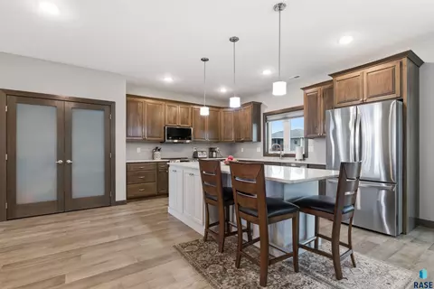 Kitchen - 6600 E Fieldview St, Sioux Falls, SD 57110 photo 1 of 3