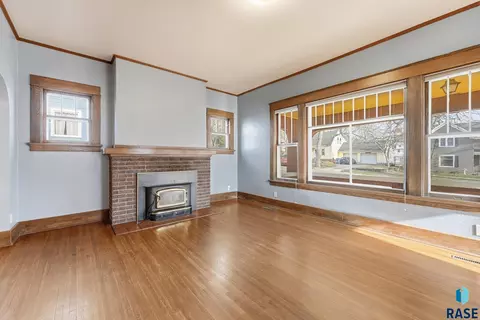 Living - 407 E 6th St, Dell Rapids, SD 57022 photo 2 of 2