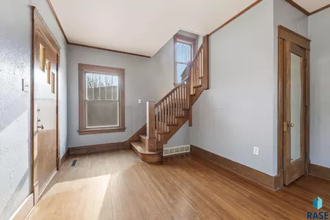 Entry Way - 407 E 6th St, Dell Rapids, SD 57022 photo 1 of 5