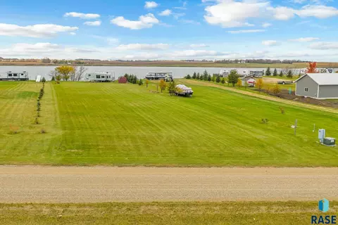 19837 Hoffman Ave, Arlington, SD 57212