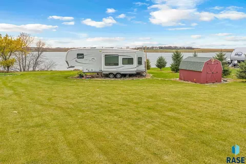 19837 Hoffman Ave, Arlington, SD 57212 photo 3