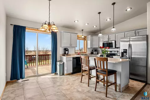 Kitchen - 3905 W 93rd St, Sioux Falls, SD 57108 photo 1 of 4