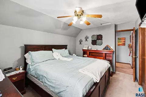 119 S Blanche Ave, Madison, SD 57042 photo 19