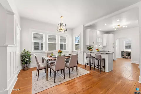 Dining - 617 E 20th St, Sioux Falls, SD 57105 photo 1 of 1