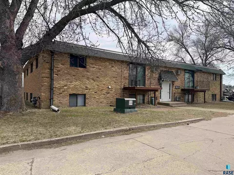Other - 4203 S West Ave, Sioux Falls, SD 57105 photo 3 of 12