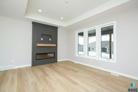 Living - 520 Quartzite Ave, Tea, SD 57064 photo 1 of 7