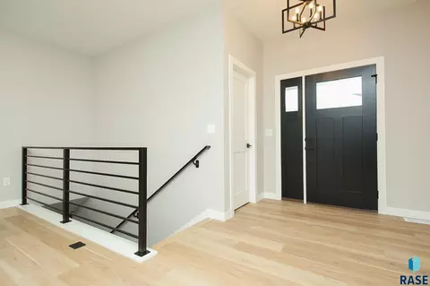 Entry Way - 520 Quartzite Ave, Tea, SD 57064 photo 2 of 2