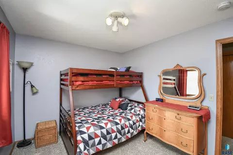Bedroom - 4412 E Scranton St, Sioux Falls, SD 57103 photo 11 of 14
