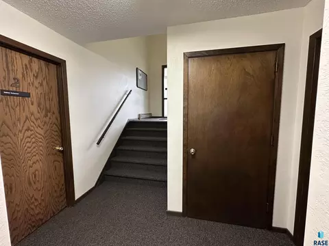 Entry Way - 701 E 6th St, Freeman, SD 57029 photo 3 of 12