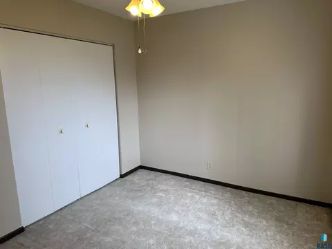 Bedroom - 701 E 6th St, Freeman, SD 57029 photo 6 of 9