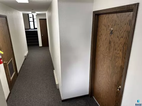 Entry Way - 701 E 6th St, Freeman, SD 57029 photo 6 of 12