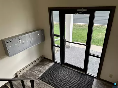 Entry Way - 701 E 6th St, Freeman, SD 57029 photo 7 of 12