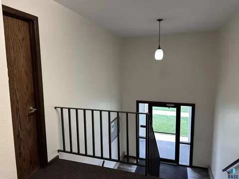 Entry Way - 701 E 6th St, Freeman, SD 57029 photo 10 of 12