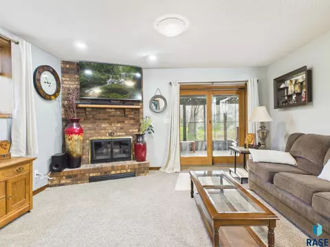 Living - 102 E 8th St, Dell Rapids, SD 57022 photo 4 of 5