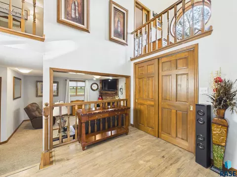 Entry Way - 102 E 8th St, Dell Rapids, SD 57022 photo 4 of 6