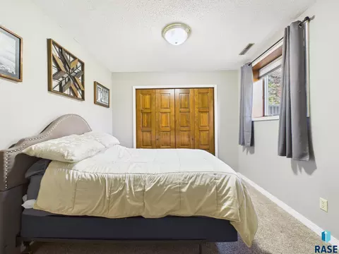 Bedroom - 102 E 8th St, Dell Rapids, SD 57022 photo 7 of 7