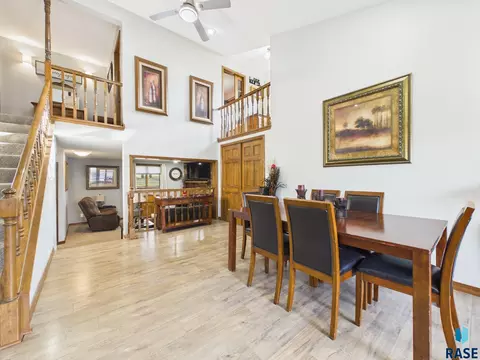 Dining - 102 E 8th St, Dell Rapids, SD 57022 photo 2 of 4