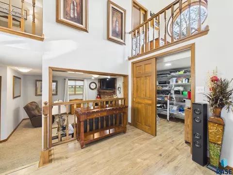 Entry Way - 102 E 8th St, Dell Rapids, SD 57022 photo 5 of 6