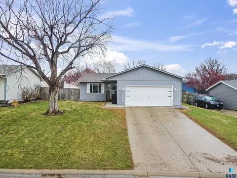 204 N Steven St, Worthing, SD 57077