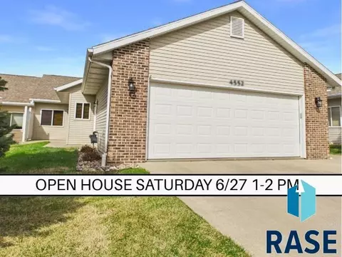 4552 E 49th St, Sioux Falls, SD 57110