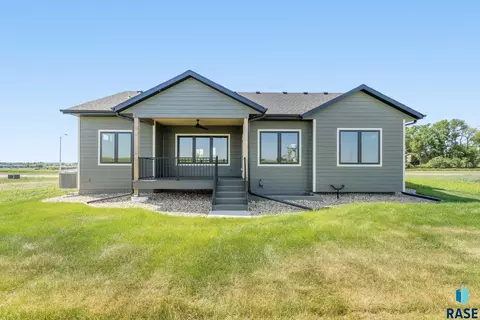 Other - 2516 E Chestnut Trl, Brandon, SD 57005 photo 8 of 9