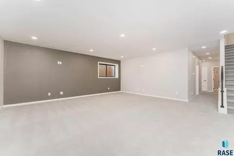 Living - 2516 E Chestnut Trl, Brandon, SD 57005 photo 4 of 4