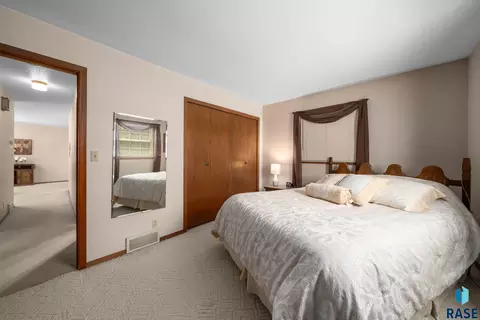 Bedroom - 23948 Sd Highway 19 Hwy, Madison, SD 57042 photo 1 of 4